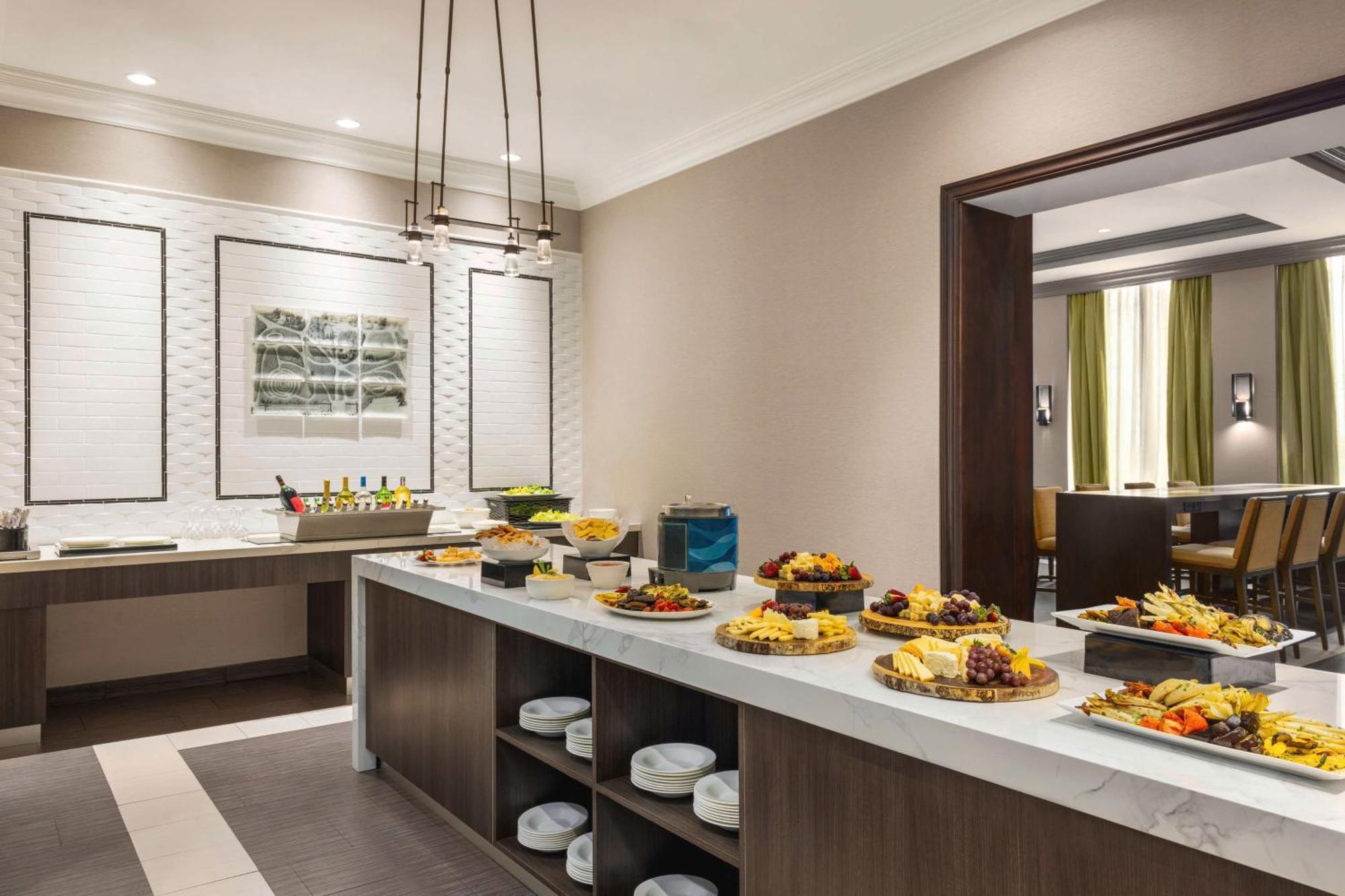 Homewood Suites By Hilton Philadelphia-City Avenue Екстер'єр фото